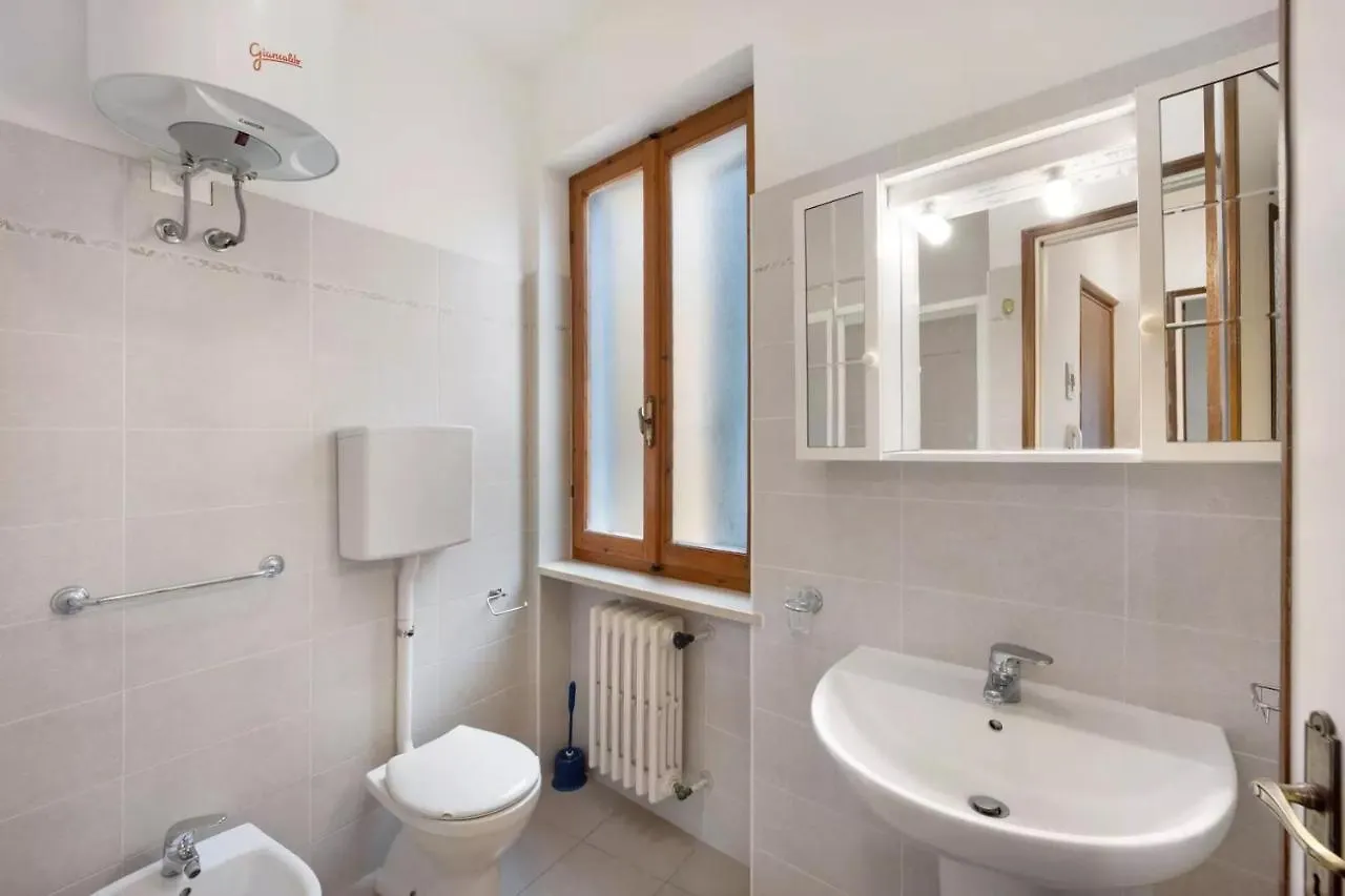 Appartamento Il Poggio di Poiolo San Bartolomeo Al Mare 0*,